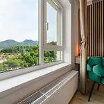 Mountain View Retreat - Private Parking Апартаменты Брашов