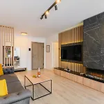 Mountain View Retreat - Private Parking * Брашов