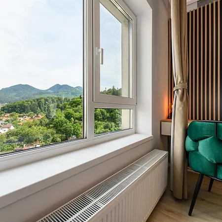 Mountain View Retreat - Private Parking شقة براشوف