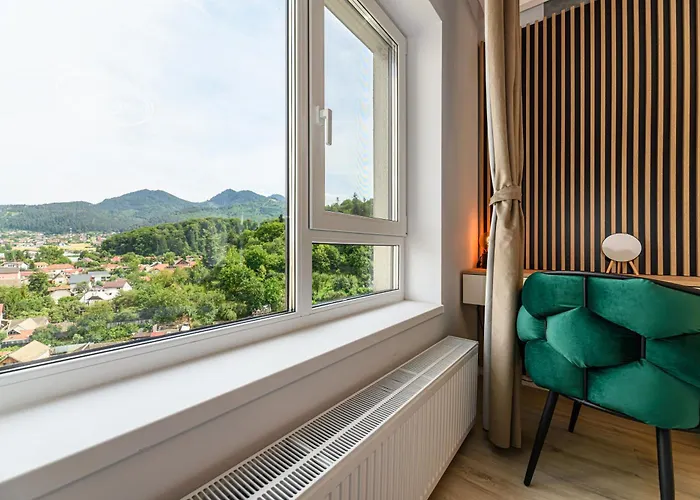 Mountain View Retreat - Private Parking Apartment Brasov